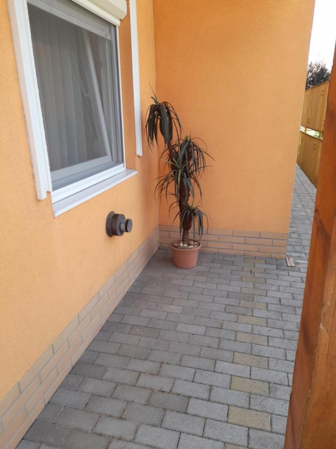 Thermal Apartman Tiszafuered Екстериор снимка